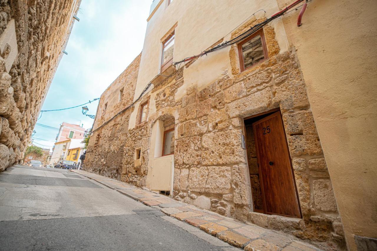Apartamento 23 En La Muralla Romana Junto A La Catedral Tarragona Zewnętrze zdjęcie